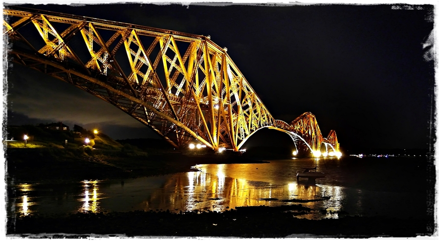 Forth Rail Bridge Lit Up At Night (Small)).JPG