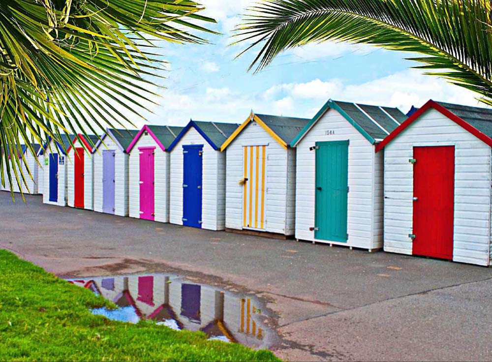 beach huts smaller image.jpg