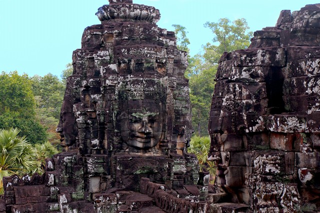 Bayon Temple upload.jpg